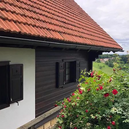 Ferienhaus Kellerstöckl Am Rosenberg
